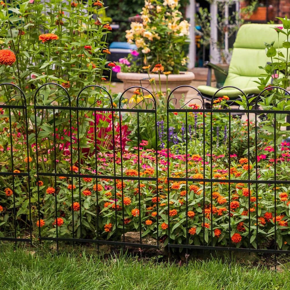 Gilbert & Bennett Yorkshire 39 in. Steel Garden Fence - Image 8