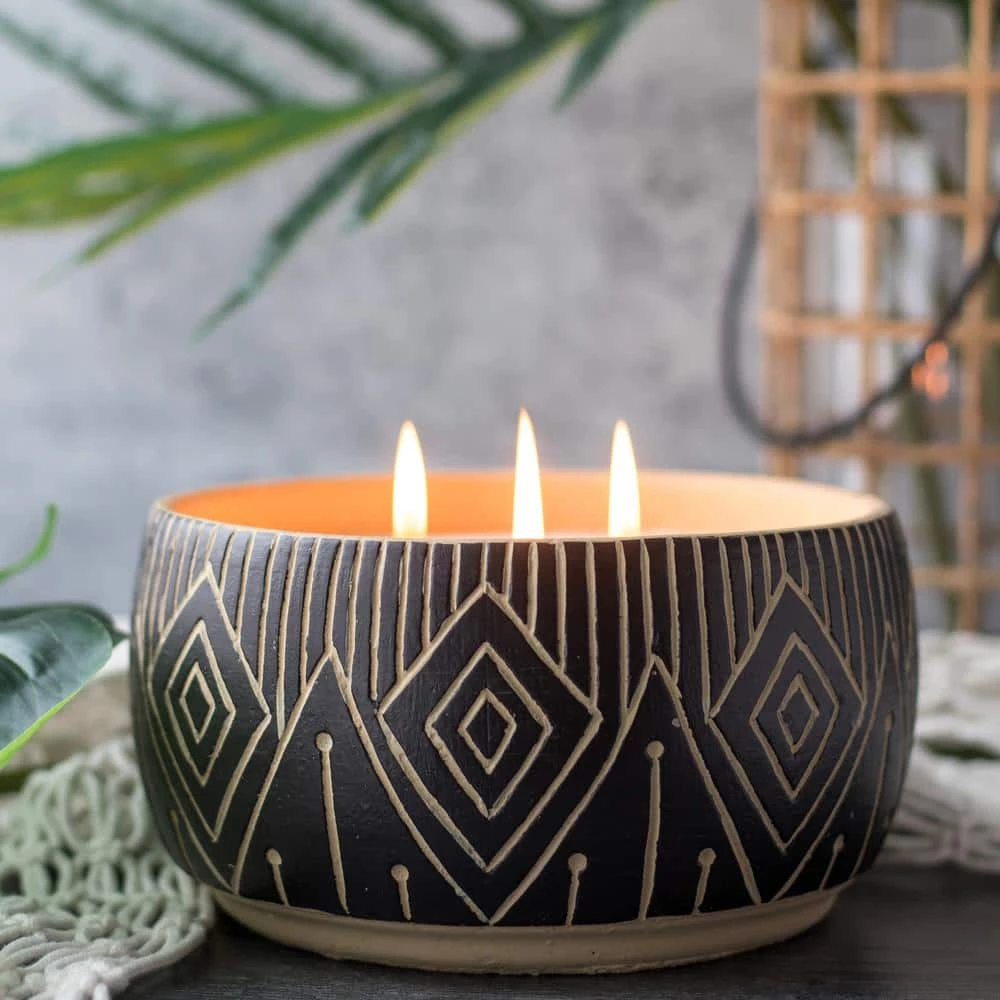 PATIO ESSENTIALS 25 oz. Aztec-Inspired 3 Wick Citronella Candle - Image 5